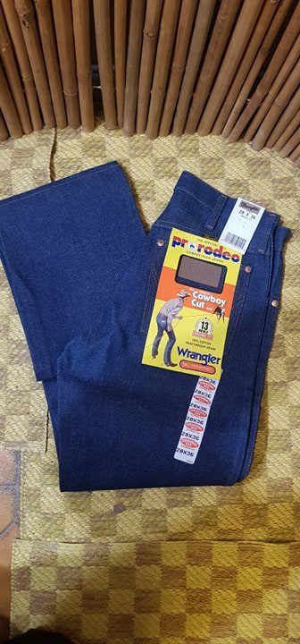 Wrangler ProRodeo Cowboy Cut Jeans 28 x 36 | Tornado Vintage